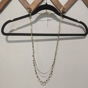 Biden gold strand later necklace